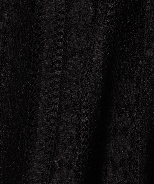 LOWRYS FARM（ローリーズファーム）の「ストライプレースハイネック　769227 （Tシャツ/カットソー・レディース・ブラック/カーキ/ピンク/オフホワイト・MEDIUM/LARGE）」の12枚目の写真