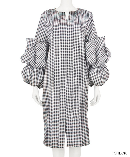 RANDA（ランダ）の「ボリュームデザインスリーブワンピース（ワンピース・レディース・ホワイト/カーキ/チェック・0/1）」の7枚目の写真