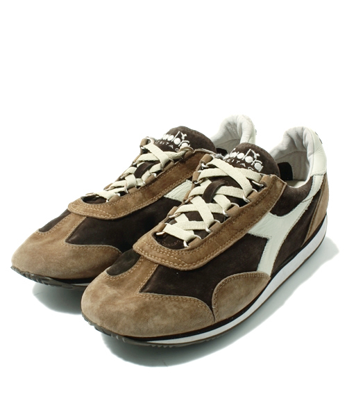 DIADORA（ディアドラ）の「diadora  / 別注 “EQUIPE STONE WASH” レザー（スニーカー・メンズ・ブラウン/ネイビー/インディゴブルー/グレー/マスタード・5.5/6/6.5/7/7.5/8/8.5/9）」の3枚目の写真