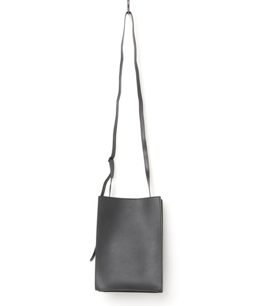 LIPSTAR（リップスター）の「フェイクレザーミニトートバック（ハンドバッグ・レディース・ブラック/ベージュ・M）」の7枚目の写真