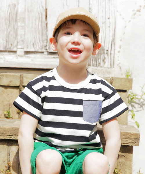 GLOBAL WORK（グローバルワーク）の「【キッズ】バックフハクキリカエＴ半袖/827688（Tシャツ/カットソー・キッズ・ダークブルー/ホワイト/ワインレッド・XX-LARGE/X-LARGE/MEDIUM/LARGE/SMALL）」の2枚目の写真