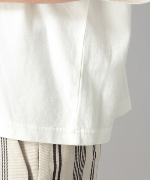 LOWRYS FARM（ローリーズファーム）の「ロゴワイドＴＥＥ　846516（Tシャツ/カットソー・レディース・チャコールグレー/ベージュ/オフホワイト/カーキ・FREE）」の16枚目の写真