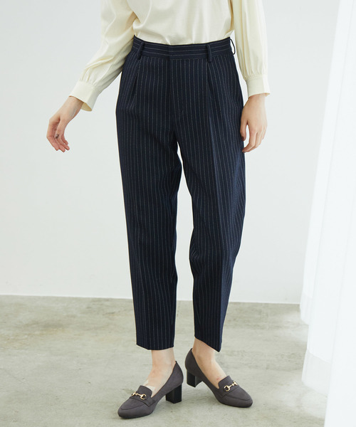 ROPE' PICNIC（ロペピクニック）の「プレミアムフィールテーパードパンツ（その他パンツ・レディース・ブラック/ベージュ系その他/ブルー系その他/キャメル・40/38/36）」の3枚目の写真