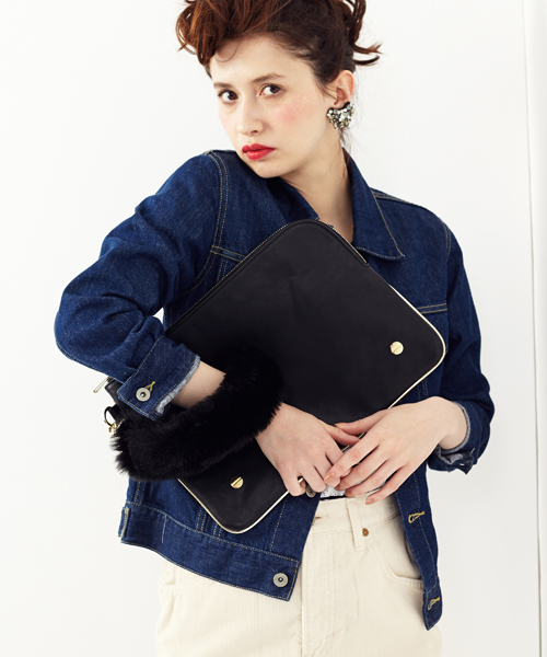 Another Edition（アナザーエディション）の「CONTROL/F FURHDL CLT ◆（クラッチバッグ・レディース・ホワイト/ブラック・フリー）」の2枚目の写真