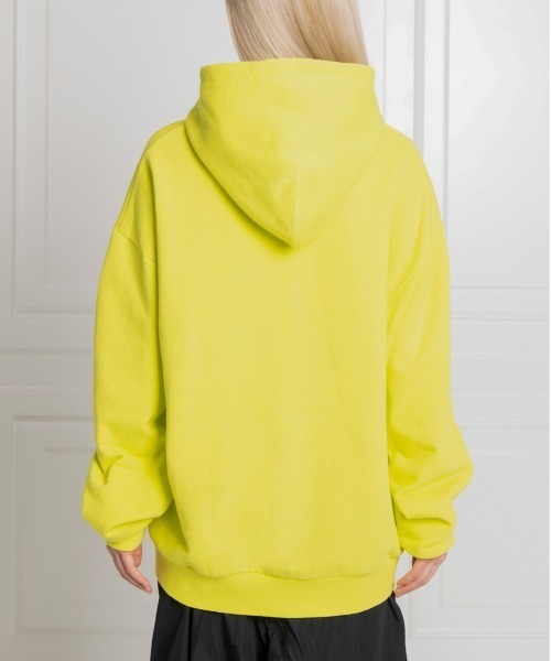 METROCITY(メトロシティ)の「METROCITY 20SS ファッション・ショー 記念 ロング パーカー / メトロシティ(パーカー・レディース・ブラック/グレー/イエロー/アイボリー・M/L)」の14枚目の写真