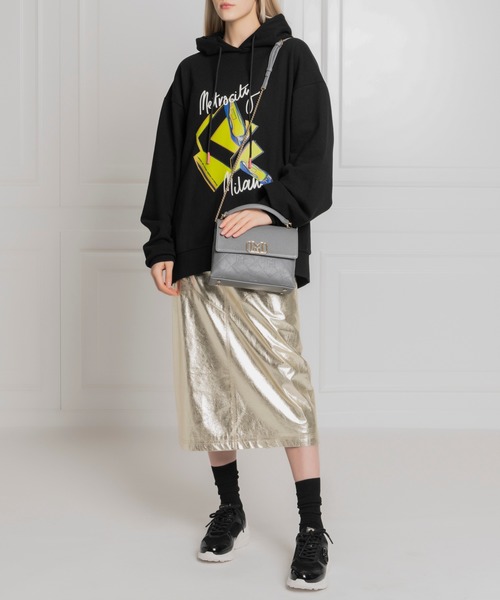 METROCITY(メトロシティ)の「METROCITY 20SS ファッション・ショー 記念 ロング パーカー / メトロシティ(パーカー・レディース・ブラック/グレー/イエロー/アイボリー・M/L)」の7枚目の写真