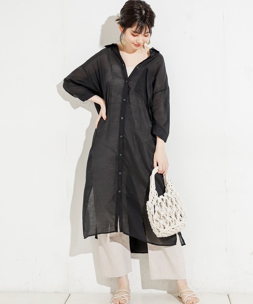 natural couture（ナチュラルクチュール）の「シアーロングシャツワンピース（ワンピース・レディース・オフホワイト/ブラック/ミント/ラベンダー・FREE）」の9枚目の写真