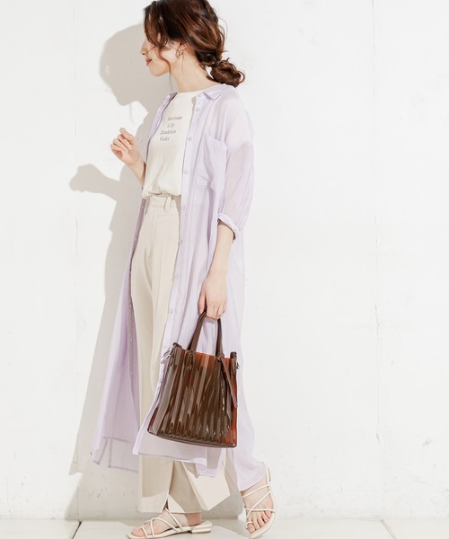 natural couture（ナチュラルクチュール）の「シアーロングシャツワンピース（ワンピース・レディース・オフホワイト/ブラック/ミント/ラベンダー・FREE）」の19枚目の写真