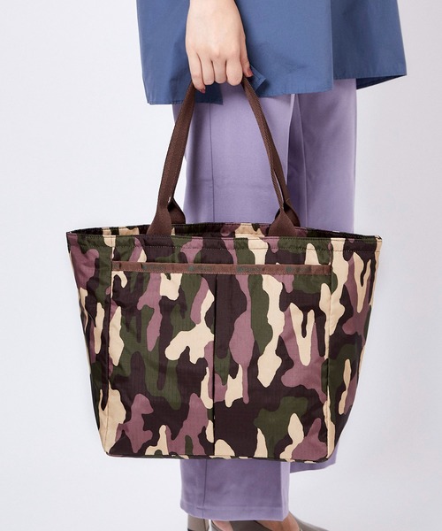 日本限定 Everygirl Tote ウッドランドカモ トートバッグ Lesportsac レスポートサック のファッション通販 Zozotown 日本限定 Everygirl Tote ウッドランドカモ トートバッグ Lesportsac レスポートサック のファッション通販 Zozotown