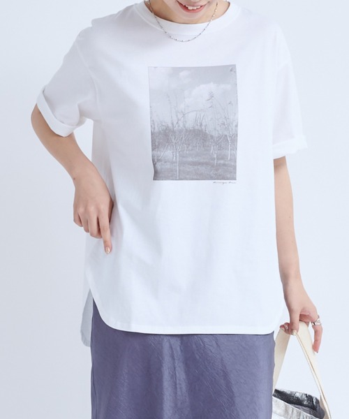 MONOEARTH(モノアース)の「【MONOEARTH/モノアース】フォトTシャツ(Tシャツ/カットソー・レディース・ホワイト・FREE)」の1枚目の写真