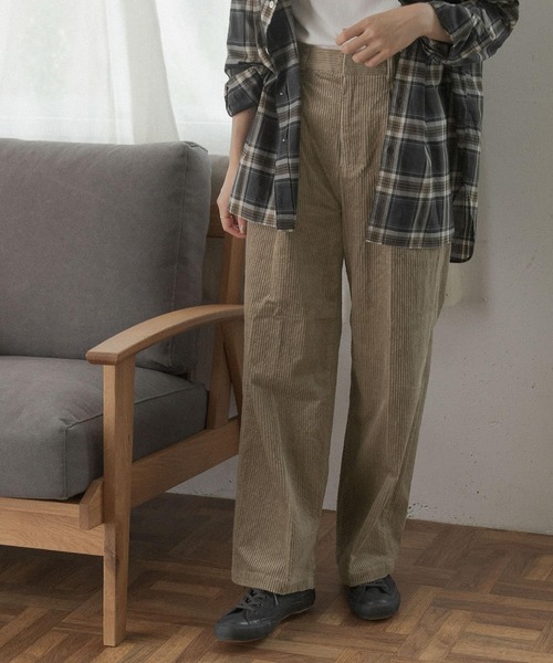 FORK&SPOON（フォークアンドスプーン）の「FORK&SPOON　コーデュロイパンツ∴（その他パンツ・レディース・ブラウン/アイボリー/グレー系その他・1/2）」の2枚目の写真
