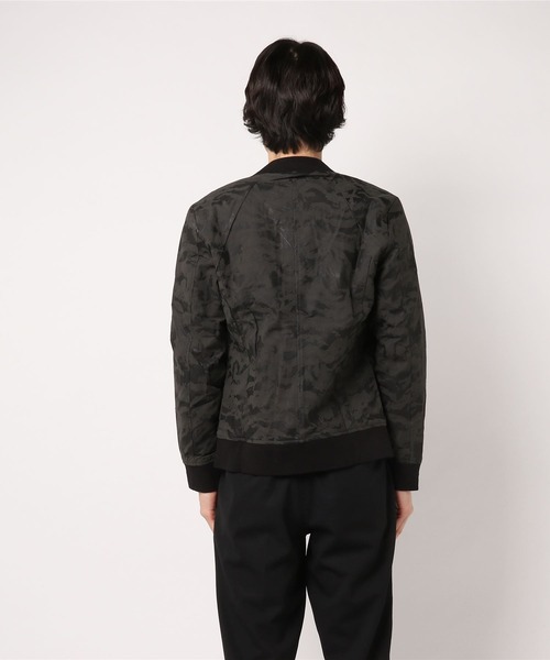 REGIEVO(レジエボ)の「REGIEVO カモフラ柄MA-1(MA-1・メンズ・ブラック/カーキ・M/L/XL)」の8枚目の写真