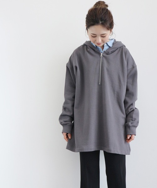 AMERICAN HOLIC（アメリカンホリック）の「ハーフZIP裏毛サイドスリットチュニック ＊（スウェット・レディース・オフホワイト/ライトグレー/チャコールグレー/ライトベージュ・FREE）」の11枚目の写真