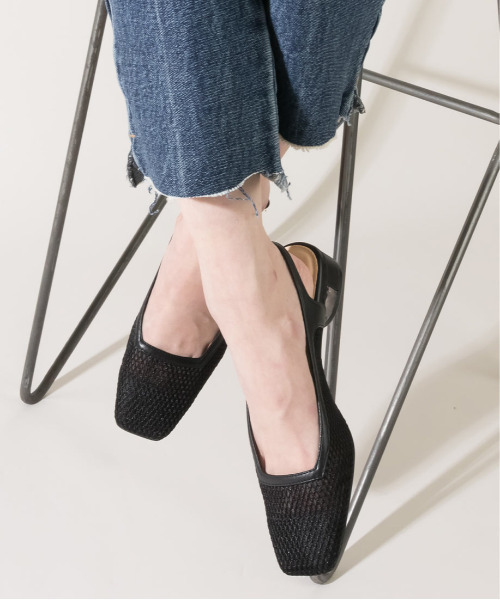 RANDA（ランダ）の「ネットメッシュバックベルトパンプス（パンプス・レディース・ブラック/アイボリー/ダークベージュ・LL/M/L/S）」の7枚目の写真