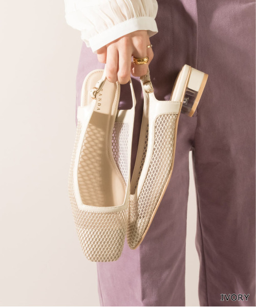 RANDA（ランダ）の「ネットメッシュバックベルトパンプス（パンプス・レディース・ブラック/アイボリー/ダークベージュ・LL/M/L/S）」の20枚目の写真