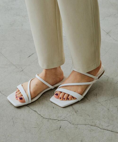 green label relaxing（グリーンレーベルリラクシング）の「◆CFC スライダー フィット サンダル（サンダル・レディース・ピンク/ベージュ/その他1/ブラック/ゴールド/ホワイト/ライトブルー・S/M/L/XS/LL）」の2枚目の写真