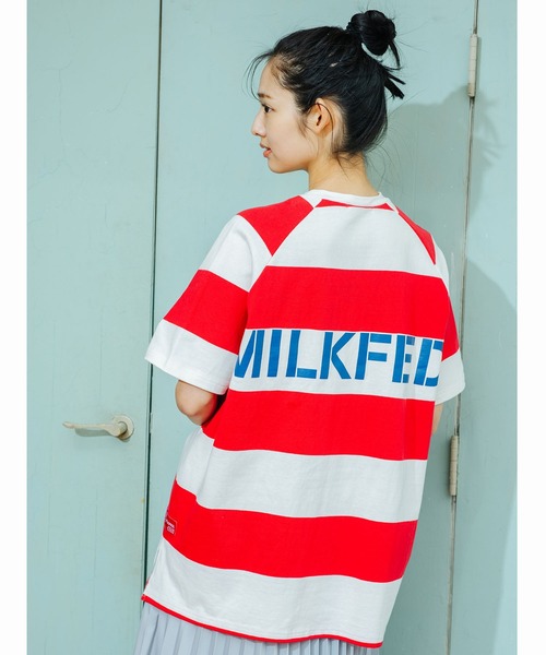 MILKFED.（ミルクフェド）の「RAGLAN BIG TUNIC（チュニック・レディース・ブラック/ベージュ/ライトグリーン/レッド/ネイビー・ONE SIZE）」の5枚目の写真