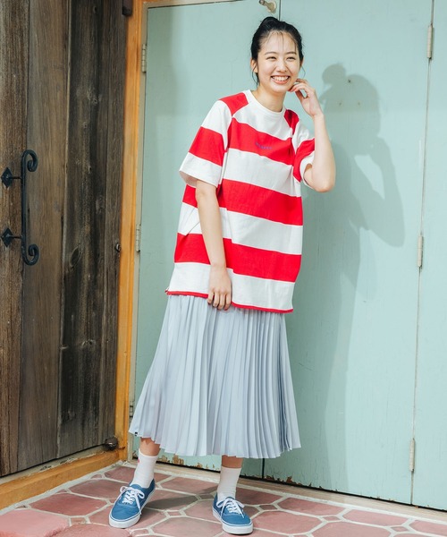 MILKFED.（ミルクフェド）の「RAGLAN BIG TUNIC（チュニック・レディース・ブラック/ベージュ/ライトグリーン/レッド/ネイビー・ONE SIZE）」の12枚目の写真