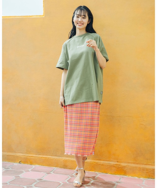 MILKFED.（ミルクフェド）の「RAGLAN BIG TUNIC（チュニック・レディース・ブラック/ベージュ/ライトグリーン/レッド/ネイビー・ONE SIZE）」の21枚目の写真