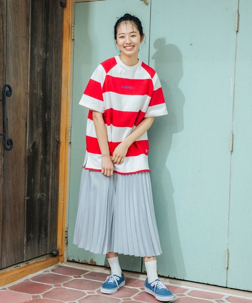 MILKFED.（ミルクフェド）の「RAGLAN BIG TUNIC（チュニック・レディース・ブラック/ベージュ/ライトグリーン/レッド/ネイビー・ONE SIZE）」の13枚目の写真