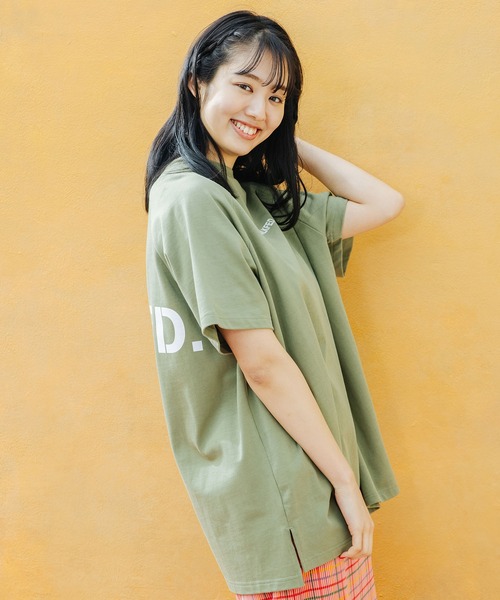 MILKFED.（ミルクフェド）の「RAGLAN BIG TUNIC（チュニック・レディース・ブラック/ベージュ/ライトグリーン/レッド/ネイビー・ONE SIZE）」の16枚目の写真