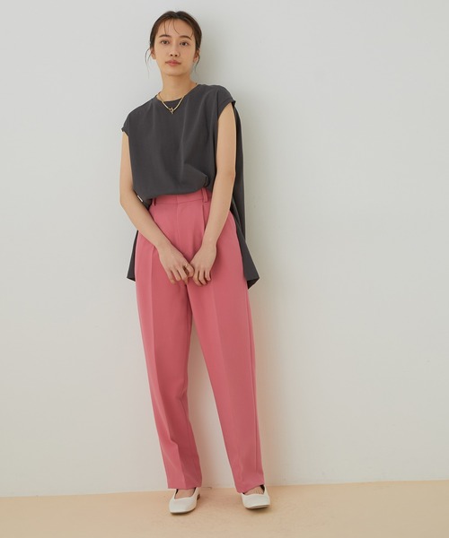 ADAM ET ROPE'(アダムエロペ)の「オーバーサイズノースリーブTEE(Tシャツ/カットソー・レディース・スミクロ/イエロー系その他/ブラック/オフホワイト・FREE)」の7枚目の写真