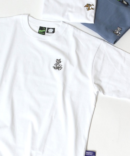 Tom&Jerry(トムアンドジェリー)の「Tom&Jerry/ トムとジェリー コミック イラスト サークルロゴ ワンポイント バックプリントTシャツ(Tシャツ/カットソー・レディース・ホワイト系その他/ブラック系その他/グレー系その他/ベージュ系その他/ホワイト系その他2/ブラック系その他2/パープル系その他/ホワイト系その他3/ホワイト系その他4/グレー系その他2/ホワイト系その他5/ブラック系その他3/パープル系その他2/ホワイト/ホワイト系/チャコールグレー/サックスブルー/ホワイト系1/ホワイト系その他6/ベージュ系その他2/ホワイト系その他7/ライトブルー・M/L)」の5枚目の写真