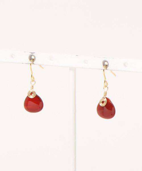 tone（トーン）の「【SPICY COLORS】Uzumakiピアス【サージカルステンレス】（ピアス（両耳用）・レディース・ターコイズブルー/グリーン/レッド/ホワイト/イエロー/ライトブルー/その他/ピンク/ワインレッド/パープル/グレー/ブラック/ライトピンク・FREE）」の11枚目の写真