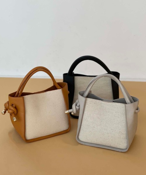 Doux archives（ドゥアルシーヴ）の「【web限定】キャンバス×ＰＵ切替ハンドＢＡＧ（ハンドバッグ・レディース・アイボリー/ブラック/キャメル・FREE）」の10枚目の写真