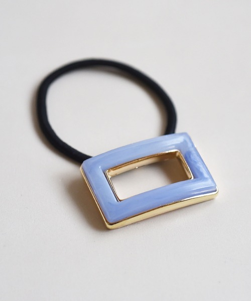 ma chere Cosette?（マシェールコゼット）の「スクエア穴あきアクリルヘアゴム（ヘアゴム・レディース・オレンジ/ライトブルー/アイボリー/グリーン系その他・FREE）」の6枚目の写真