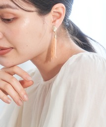 マットビーズタッセルイヤリング