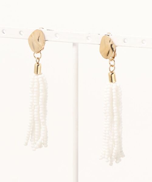 ROPE' PICNIC（ロペピクニック）の「マットビーズタッセルイヤリング（イヤリング・レディース・オレンジ系その他/オフホワイト/ダークパープル・FREE）」の10枚目の写真