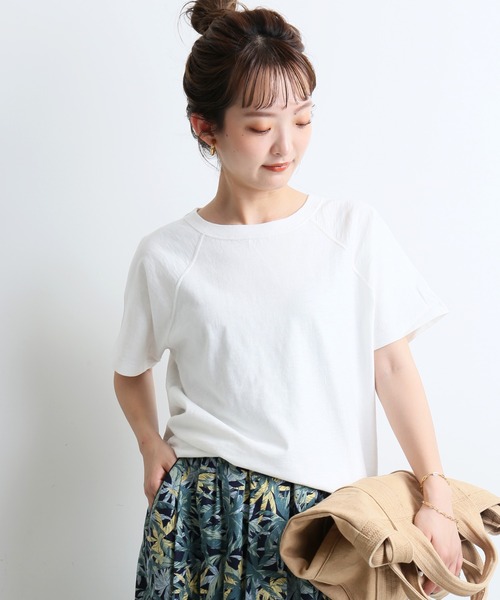 SLOBE IENA(スローブイエナ)の「スラブ天竺ラグランTシャツ【手洗い可能】◆(Tシャツ/カットソー・レディース・カーキ/ブラック/ホワイト/サックスブルー・FREE)」の2枚目の写真
