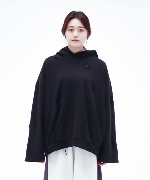 0658（ゼロロクゴーハチ）の「0658/ゼロロクゴーハチ/Grange hoodie（パーカー・レディース・ブラック/グレー・FREE）」の3枚目の写真