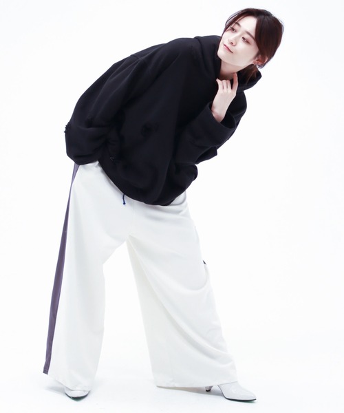 0658（ゼロロクゴーハチ）の「0658/ゼロロクゴーハチ/Grange hoodie（パーカー・レディース・ブラック/グレー・FREE）」の8枚目の写真