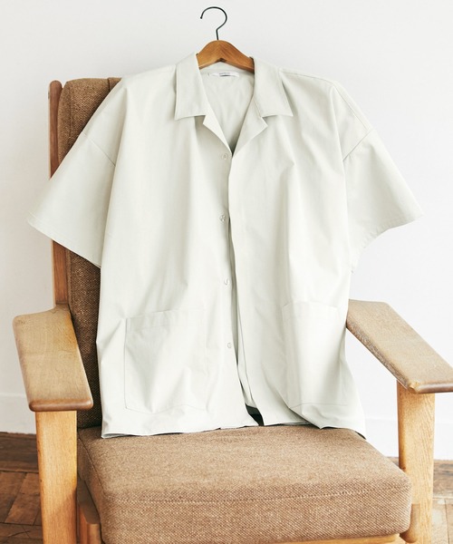 nowm(ノウム)の「【nowm】LOOSE BOX SLIT W-POCKET S/S OPEN COLLAR SHIRT/ ルーズ ダブルポケット オープンカラーシャツ(シャツ/ブラウス・メンズ・ライトブルー/グレイッシュベージュ・M/L)」の3枚目の写真