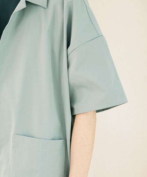 nowm(ノウム)の「【nowm】LOOSE BOX SLIT W-POCKET S/S OPEN COLLAR SHIRT/ ルーズ ダブルポケット オープンカラーシャツ(シャツ/ブラウス・メンズ・ライトブルー/グレイッシュベージュ・M/L)」の15枚目の写真