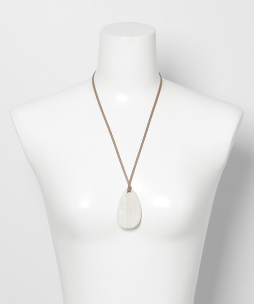 URBAN RESEARCH(アーバンリサーチ)の「ドロップネックレス(ネックレス・レディース・グレー/アイボリー・-)」の5枚目の写真