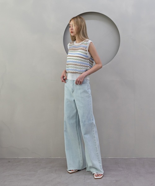 UNE MANSION（ユヌマンション）の「ハイウエストツーボタンラッパパンツ（デニムパンツ・レディース・ライトブルー/ブルー・SMALL/MEDIUM/LARGE）」の19枚目の写真