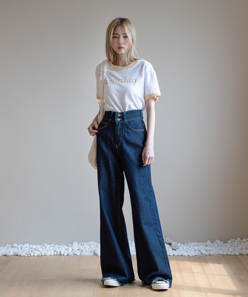 UNE MANSION（ユヌマンション）の「ハイウエストツーボタンラッパパンツ（デニムパンツ・レディース・ライトブルー/ブルー・SMALL/MEDIUM/LARGE）」の10枚目の写真