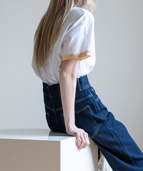 UNE MANSION（ユヌマンション）の「ハイウエストツーボタンラッパパンツ（デニムパンツ・レディース・ライトブルー/ブルー・SMALL/MEDIUM/LARGE）」の22枚目の写真