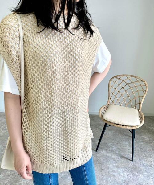 MLI'A（エムリア）の「Bigメッシュベスト（ニット/セーター・レディース・ライトカーキ/ナチュラル/ブラック/ブラウン・M）」の6枚目の写真