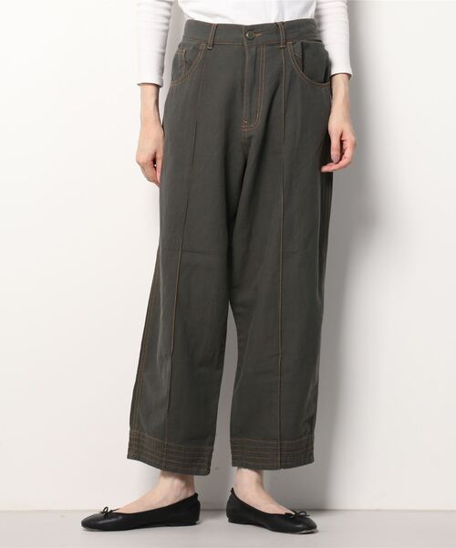 AS KNOW AS de base(アズノゥアズドゥバズ)の「綿麻おつまみステッチパンツ(その他パンツ・レディース・ブルー/グリーン/スミクロ・FREE)」の17枚目の写真