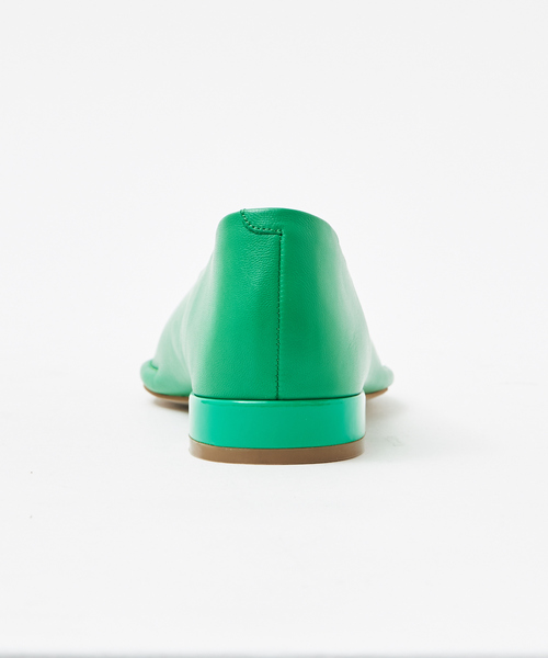 PICHE ABAHOUSE(ピシェ アバハウス)の「フロントステッチローヒールパンプス(パンプス・レディース・ホワイト/ブラック/グリーン・38/39/35/36/37)」の8枚目の写真