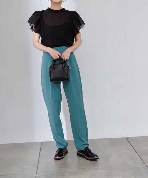 COLONY 2139(コロニートゥーワンスリーナイン)の「【WEB・一部店舗限定】肩フリルシアーブラウス(シャツ/ブラウス・レディース・グレイッシュベージュ/オフホワイト/ブラック/ライトベージュ・FREE)」の16枚目の写真