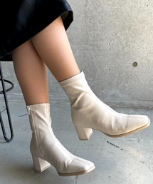 moment+ | 【2021A/W New Arrival】スクエアトゥストレッチフェイクレザーショートブーツ(ブーツ)