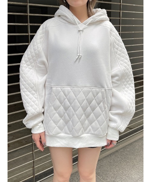 ENVYM（アンビー）の「キルティングスウィッチングＰＯ（スウェット・レディース・ベージュ/ブラック/ホワイト・FREE）」の11枚目の写真