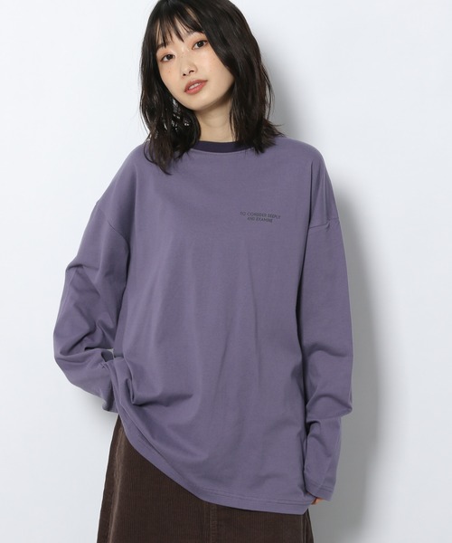 LAKOLE（ラコレ）の「【UNISEX】クレリックロングTシャツ / 228198（Tシャツ/カットソー・メンズ・ベージュ/パープル/ホワイト・LARGE/MEDIUM）」の3枚目の写真