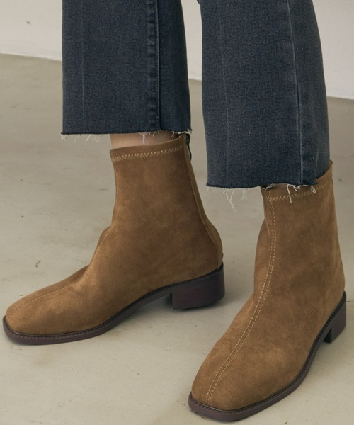 Auntie Rosa Holiday（アンティローザホリデー）の「フラットスクエアブーツ（ブーツ・レディース・ブラック/ブラウン・SMALL/MEDIUM/LARGE）」の7枚目の写真