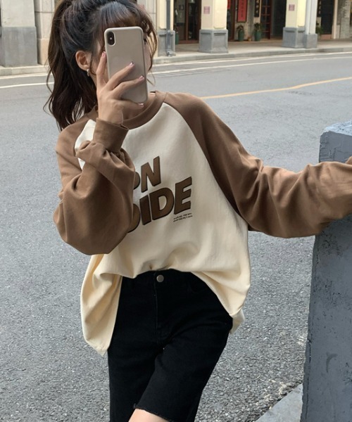 MANGROVE（マングローブ）の「レタリングラグランスリーブロンtee（T